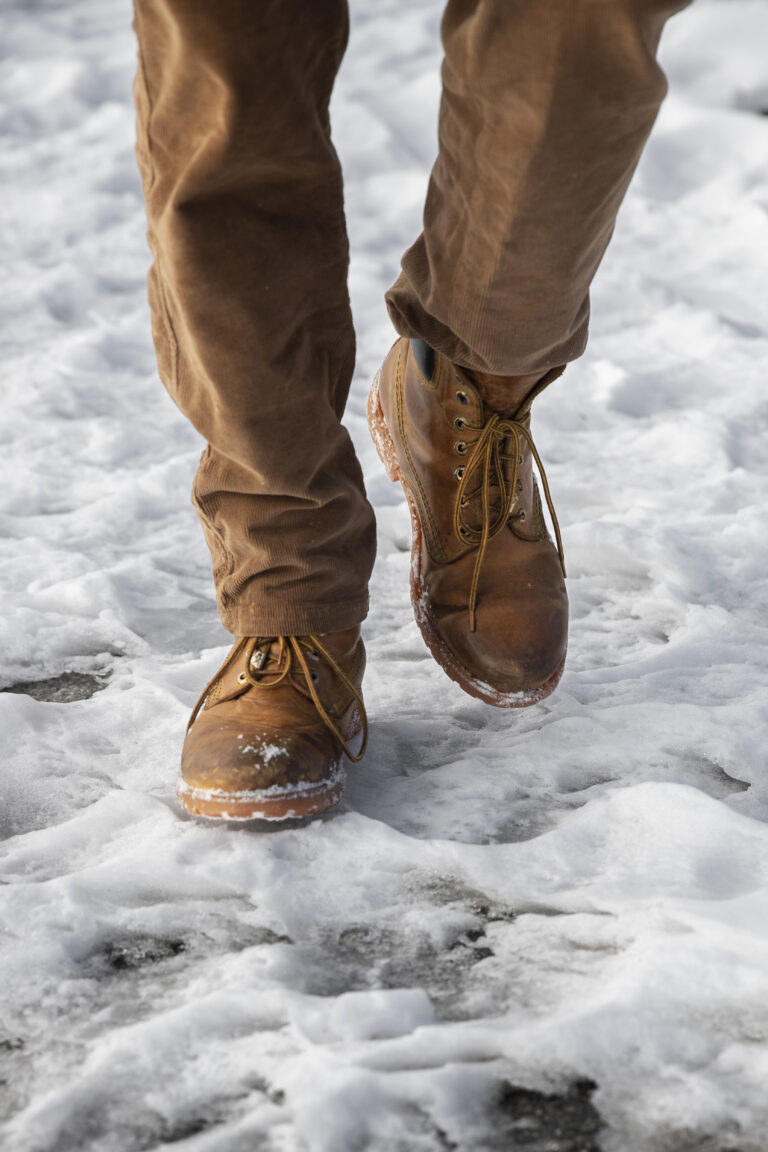 Boots Cuir Homme : Comment Bien Les Porter au Quotidien pour un Look Élégant